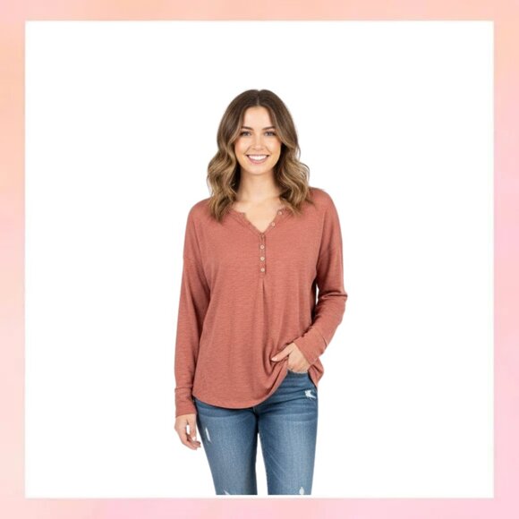 Tops - New In Dusty Rose Henley Top - Size Small